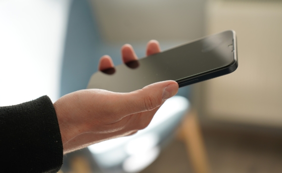 Создание в медиасреде «эхо-камер» без альтернативных позиций приведет общество к кризису Создание в медиасреде «эхо-камер» без альтернативных позиций приведет общество к кризису